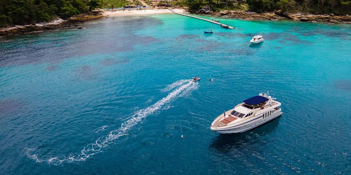 Аренда яхты Technema 89 Say Yes на Пхукете Таиланд